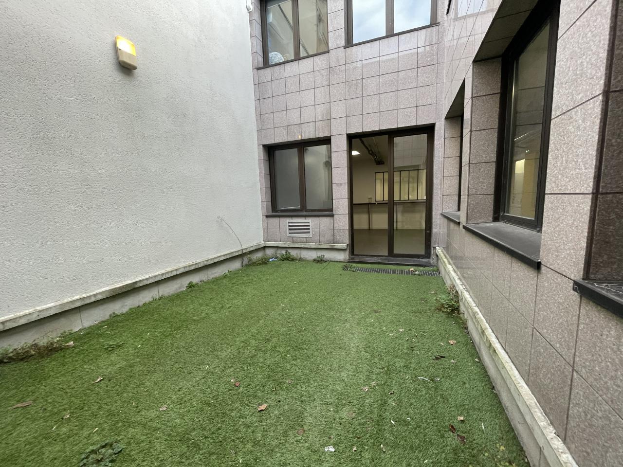 Bureau Boulogne-Billancourt 556m² Location bureau Boulogne-Billancourt Hauts-de-Seine OLBUR2311173 0